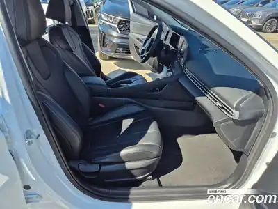 Hyundai Avante 2023 1.6 автомат (гидро), миниатюра 11