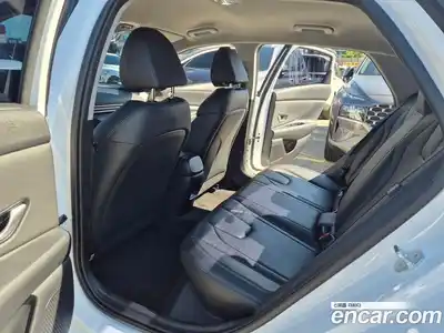 Hyundai Avante 2023 1.6 автомат (гидро), миниатюра 12