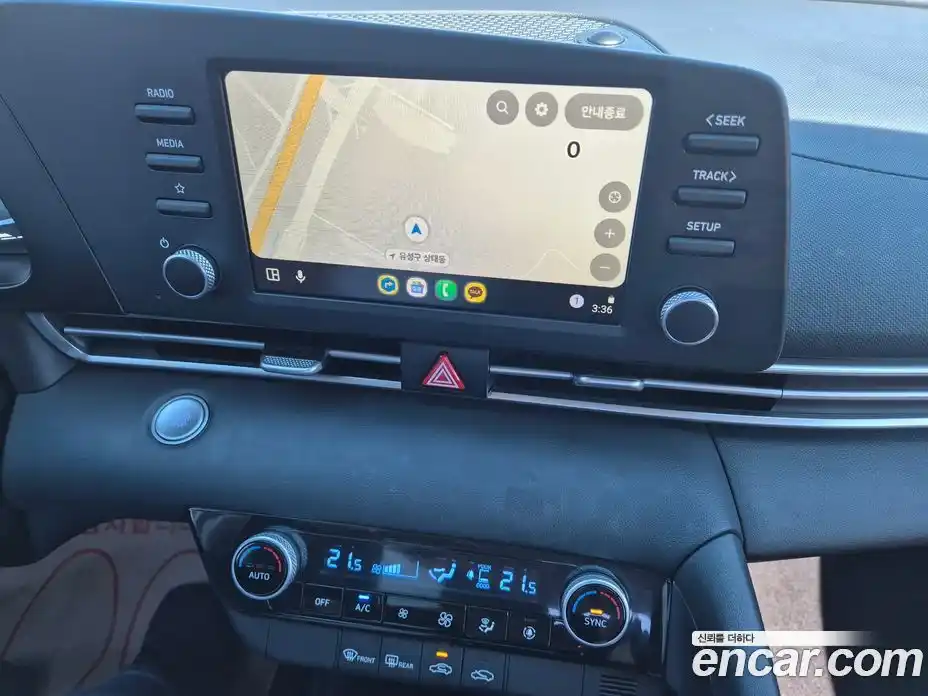 Hyundai Avante 2023 1.6 автомат (гидро), фото 16
