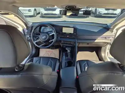 Hyundai Avante 2023 1.6 автомат (гидро), миниатюра 8