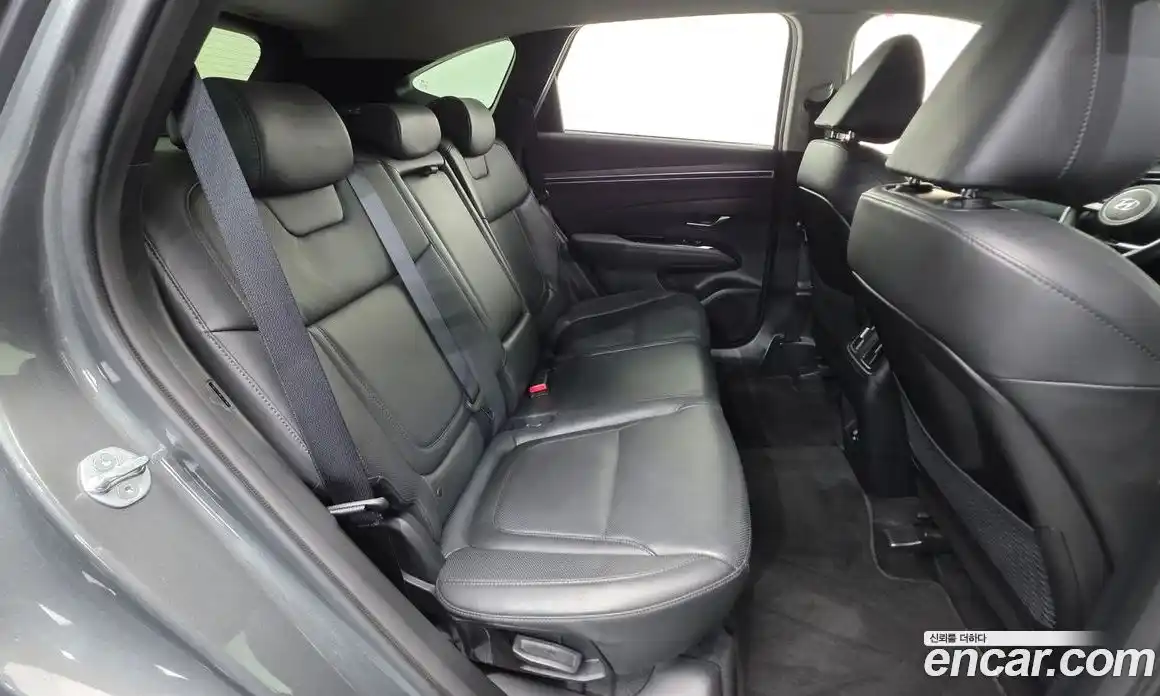 Hyundai Tucson 2023 1.6 автомат (гидро), фото 19