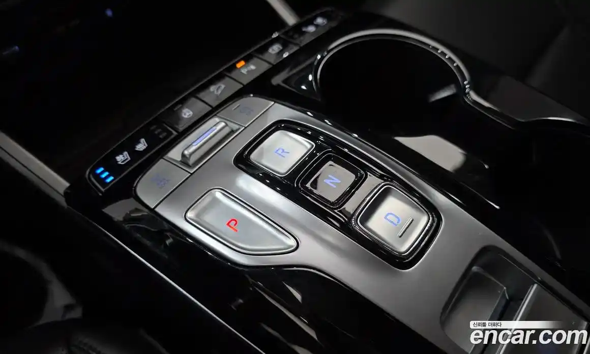 Hyundai Tucson 2023 1.6 автомат (гидро), фото 9