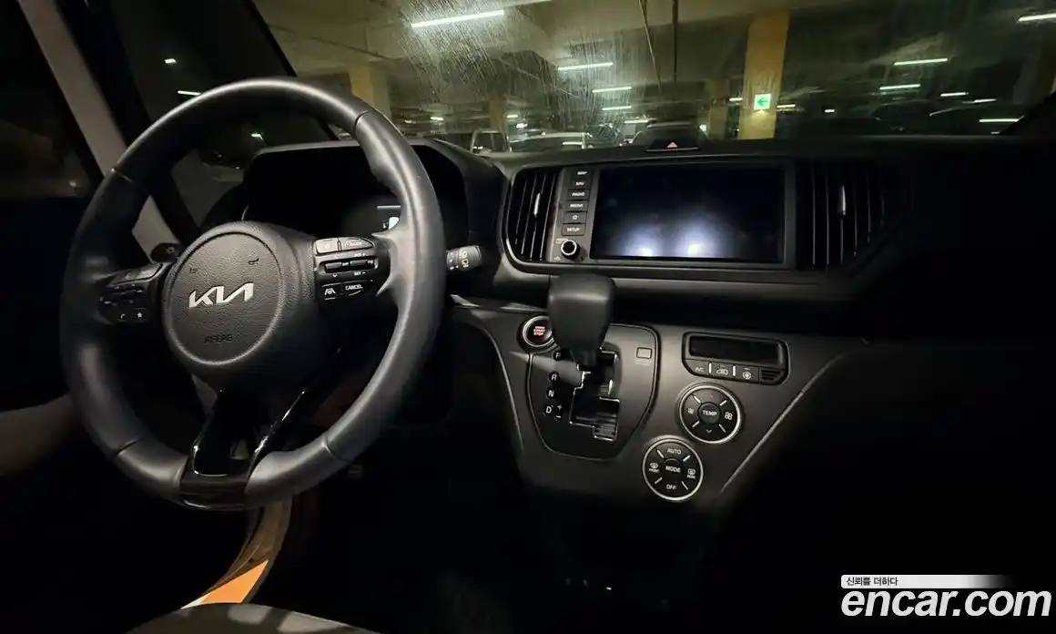 Kia Ray 2024 1.0 автомат (гидро), фото 11