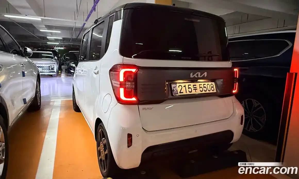 Kia Ray 2024 1.0 автомат (гидро), фото 3