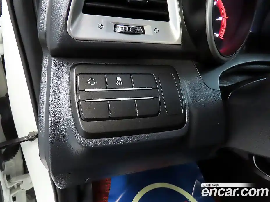 SsangYong TIBOLI 2016 1.6 автомат (гидро), фото 14