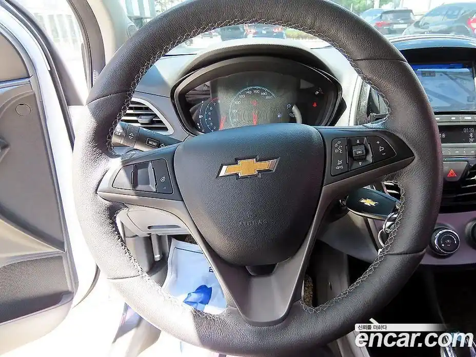 Chevrolet Spark 2020 1.0 автомат (гидро), фото 8