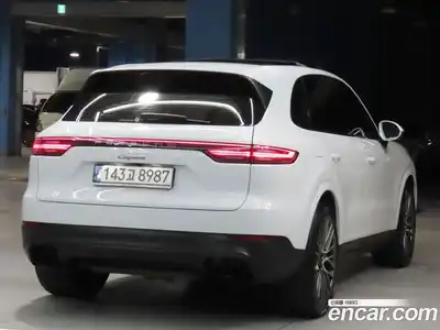 Porsche Cayenne 2023 3.0 автомат (гидро), миниатюра 2