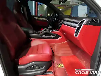 Porsche Cayenne 2023 3.0 автомат (гидро), миниатюра 10