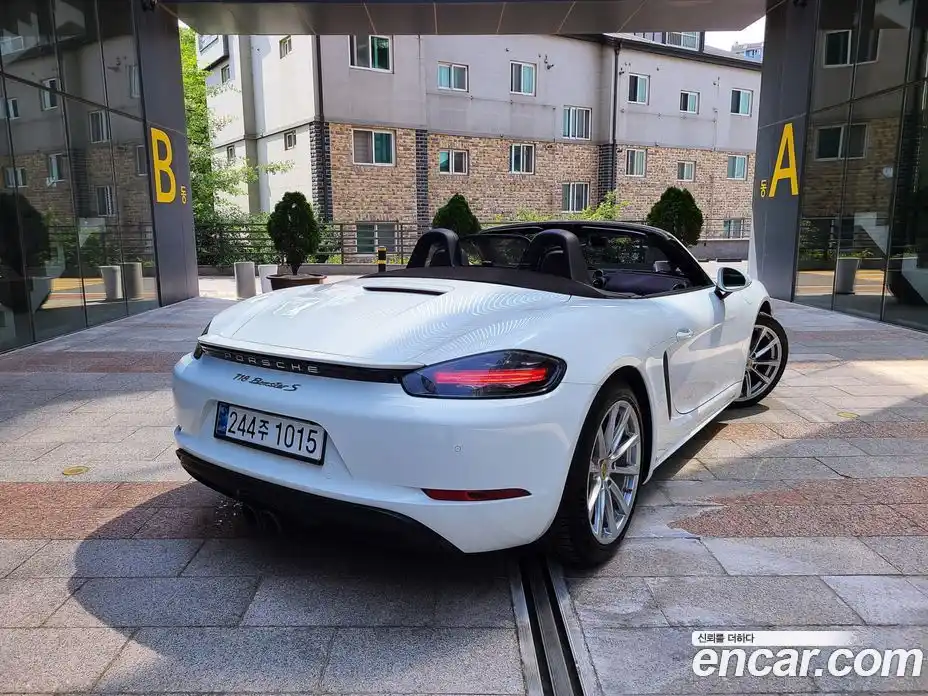 Porsche 718 2018 2.5 автомат (гидро), фото 3
