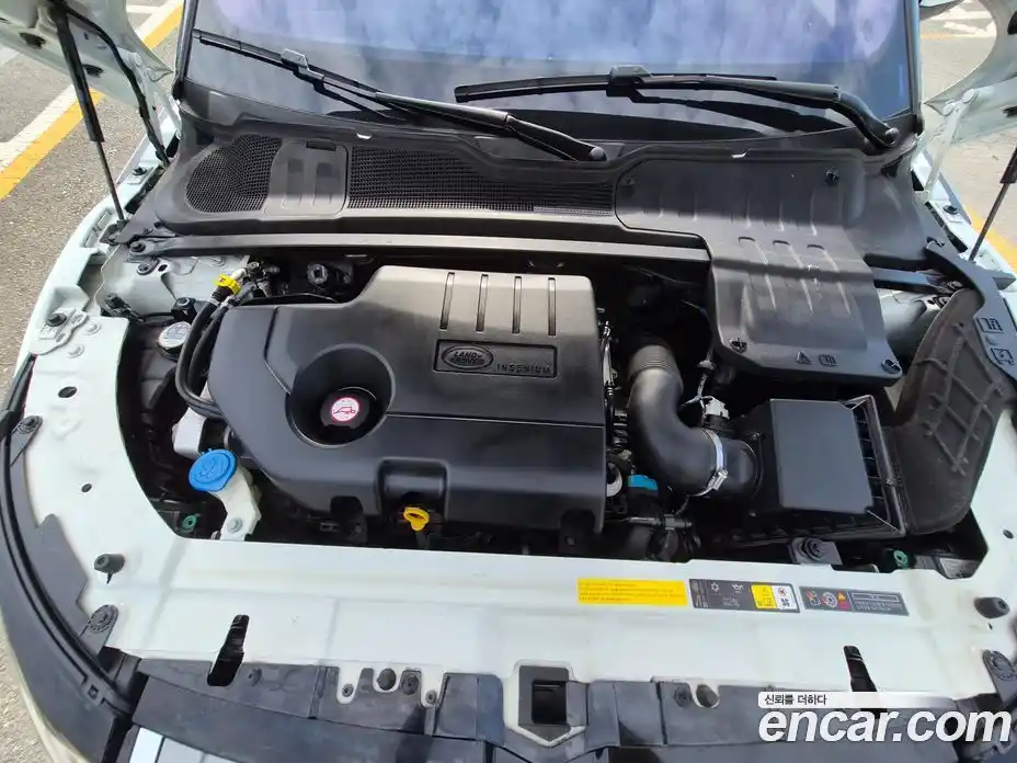 Land Rover Range Rover Evoque 2018 2.0 автомат (гидро), фото 20