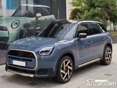 Mini Countryman, 2026, 10 км
