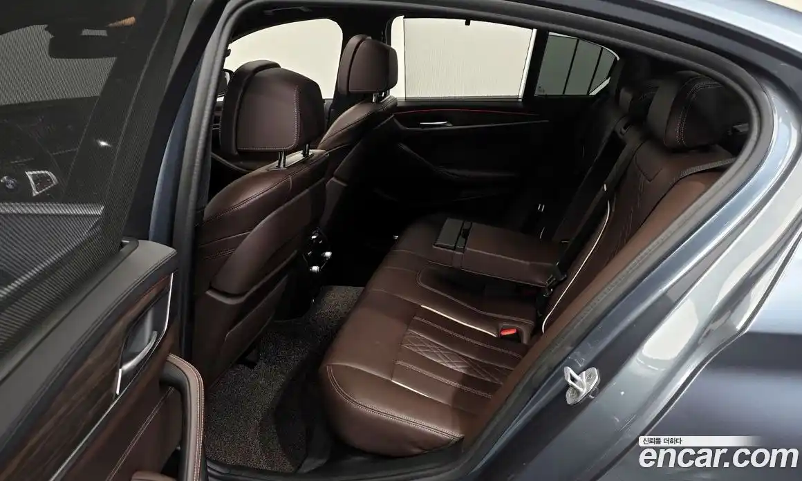 BMW 5 серия 2019 2.0 автомат (гидро), фото 12