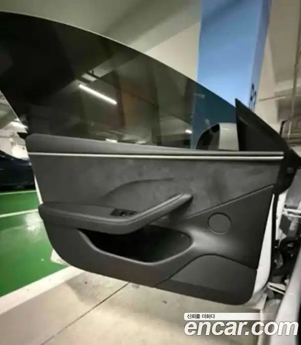 Tesla Model 3 2024 автомат (гидро), фото 5 Tesla Model 3 2024 автомат (гидро), фото 5