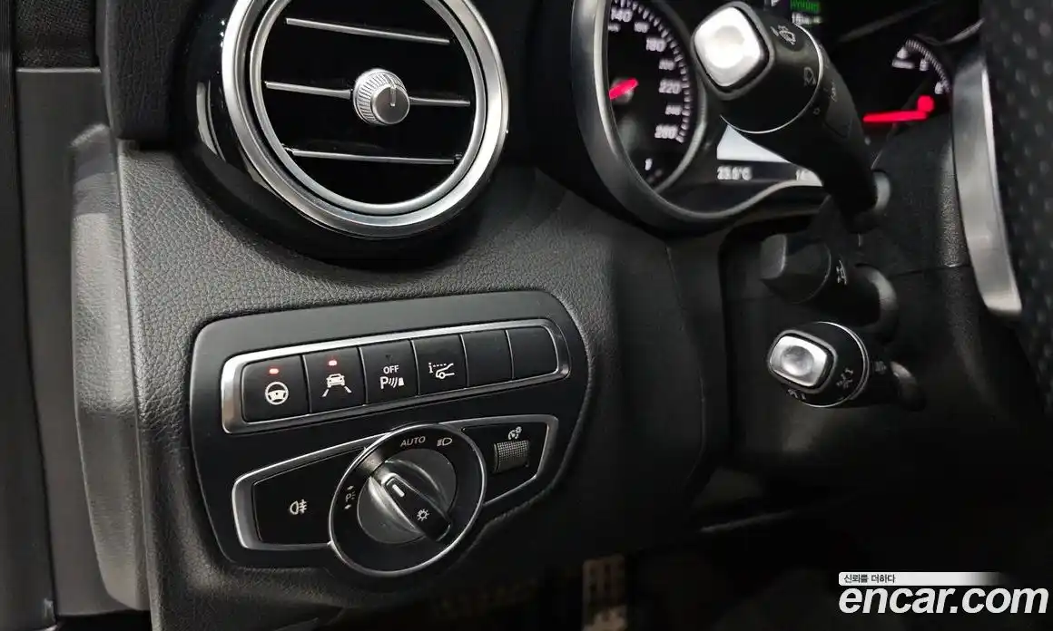 Mercedes-Benz C-Class 2018 2.0 гидро, фото 14 Mercedes-Benz C-Class 2018 2.0 гидро, фото 14