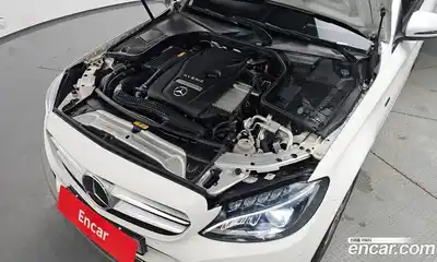 Mercedes-Benz C-Class 2018 2.0 гидро, миниатюра 6 Mercedes-Benz C-Class 2018 2.0 гидро, миниатюра 6
