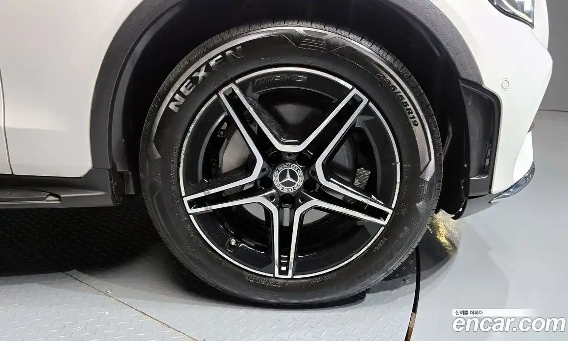 Mercedes-Benz GLC-Class 2022 2.0 гидро, фото 5