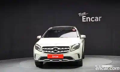 Mercedes-Benz GLA-Class 2018 2.0 гидро, миниатюра 3