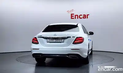 Mercedes-Benz E-Class 2018 2.0 автомат (гидро), миниатюра 4