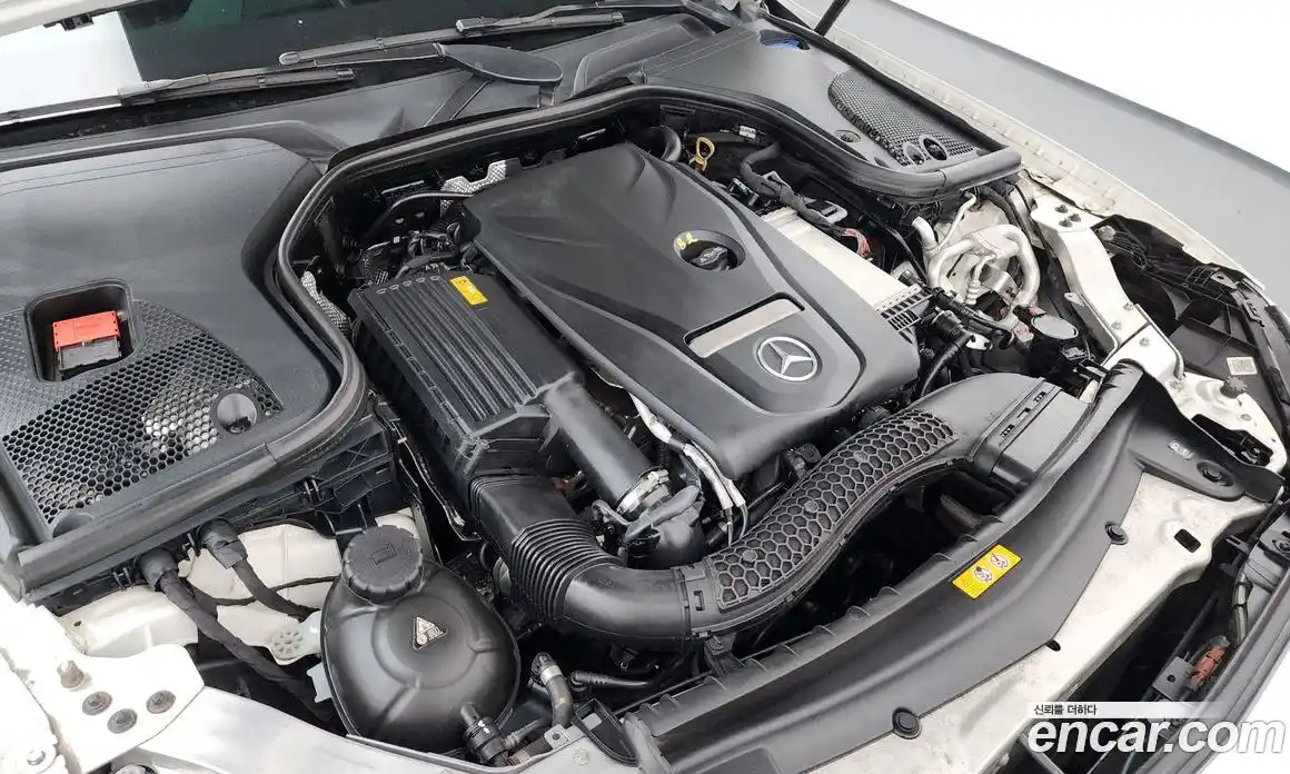Mercedes-Benz E-Class 2018 2.0 автомат (гидро), фото 6