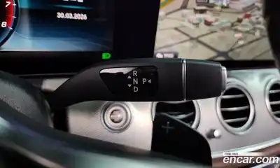 Mercedes-Benz E-Class 2018 2.0 автомат (гидро), миниатюра 9