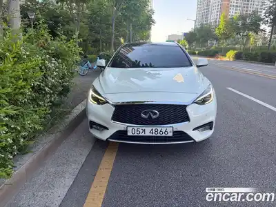 Infiniti Q30 2019 2.0 автомат (гидро), миниатюра 1 Infiniti Q30 2019 2.0 автомат (гидро), миниатюра 1