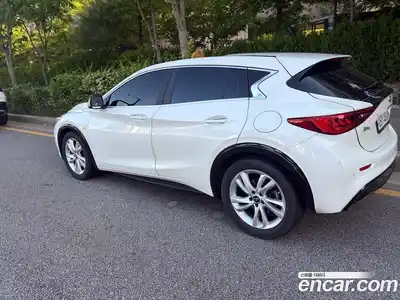 Infiniti Q30 2019 2.0 автомат (гидро), миниатюра 2 Infiniti Q30 2019 2.0 автомат (гидро), миниатюра 2