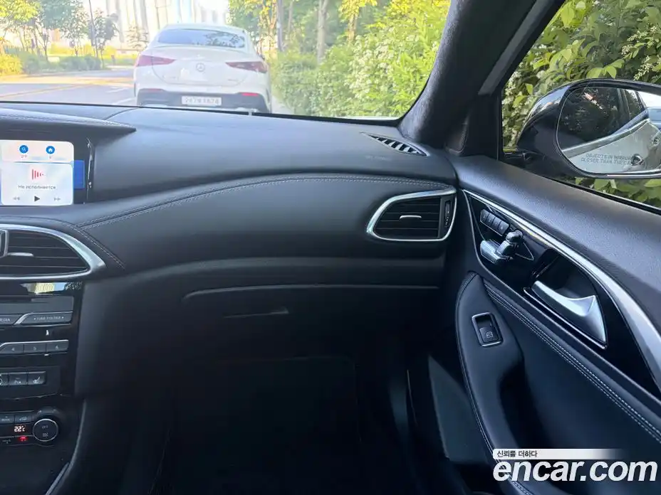 Infiniti Q30 2019 2.0 автомат (гидро), фото 8 Infiniti Q30 2019 2.0 автомат (гидро), фото 8
