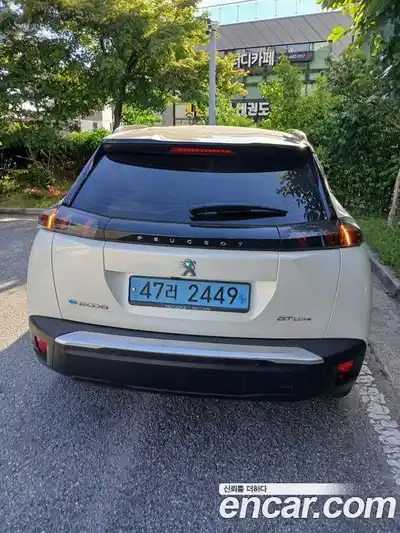 Peugeot 2008 2021 1.6 автомат (гидро), миниатюра 4