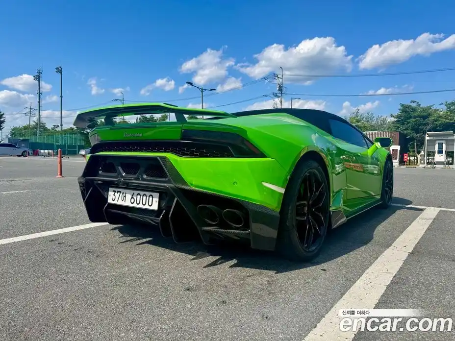 Lamborghini Huracan 2017 5.2 автомат (гидро), фото 2 Lamborghini Huracan 2017 5.2 автомат (гидро), фото 2
