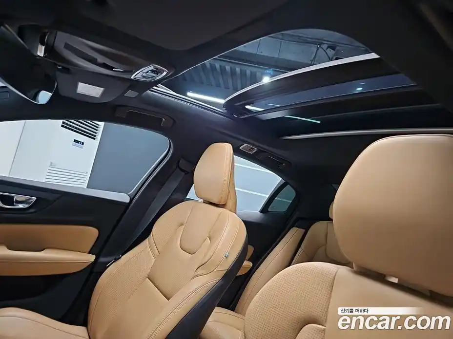 Volvo S60 2020 2.0 автомат (гидро), фото 13