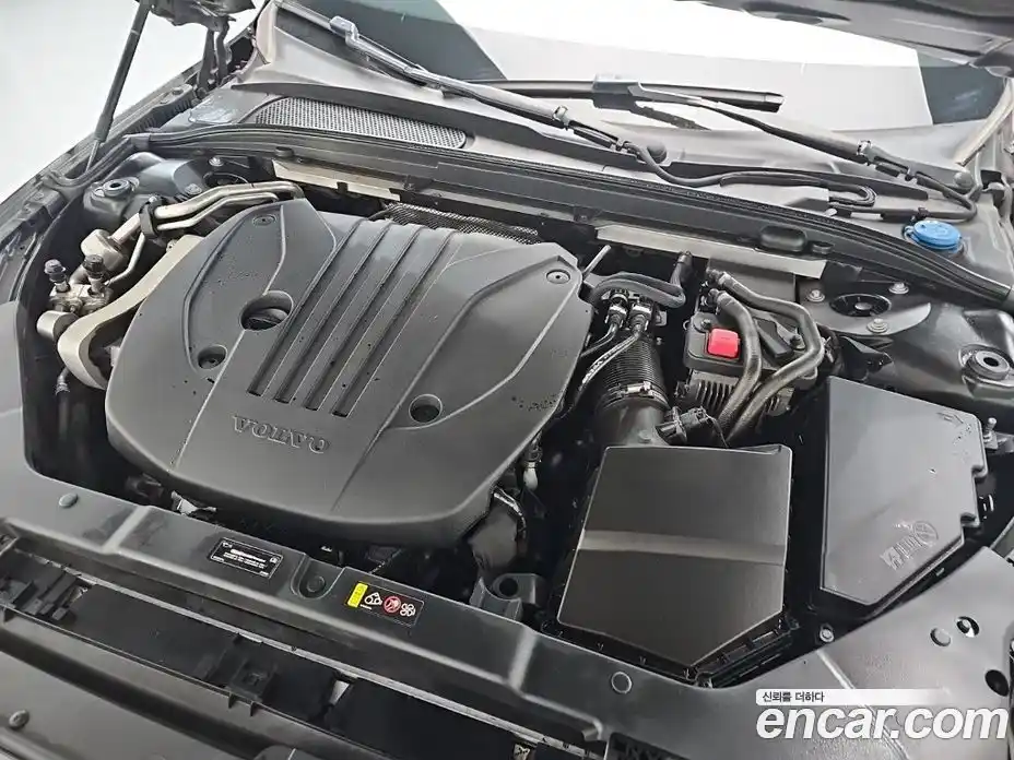 Volvo S60 2020 2.0 автомат (гидро), фото 4