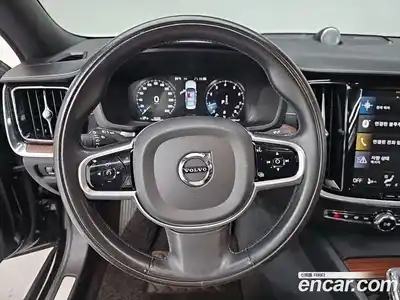 Volvo S60 2020 2.0 автомат (гидро), миниатюра 8