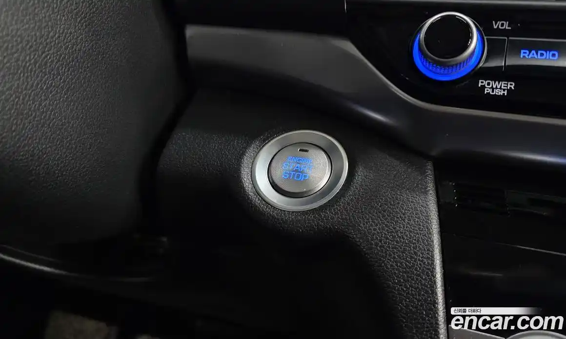 Hyundai Avante 2018 1.6 автомат (гидро), фото 19