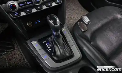 Hyundai Avante 2018 1.6 автомат (гидро), миниатюра 9