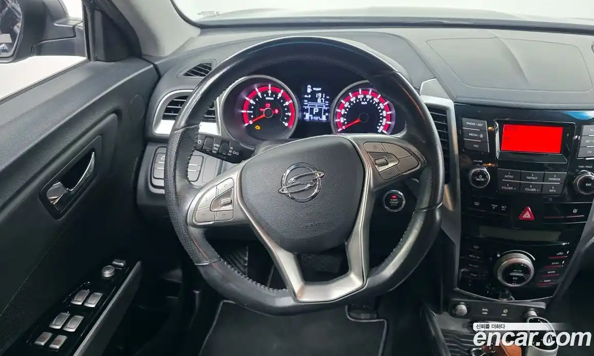 SsangYong TIBOLI 2015 1.6 автомат (гидро), фото 13