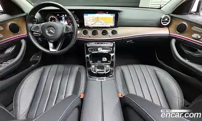 Mercedes-Benz E-Class 2016 1.9 автомат (гидро), миниатюра 7