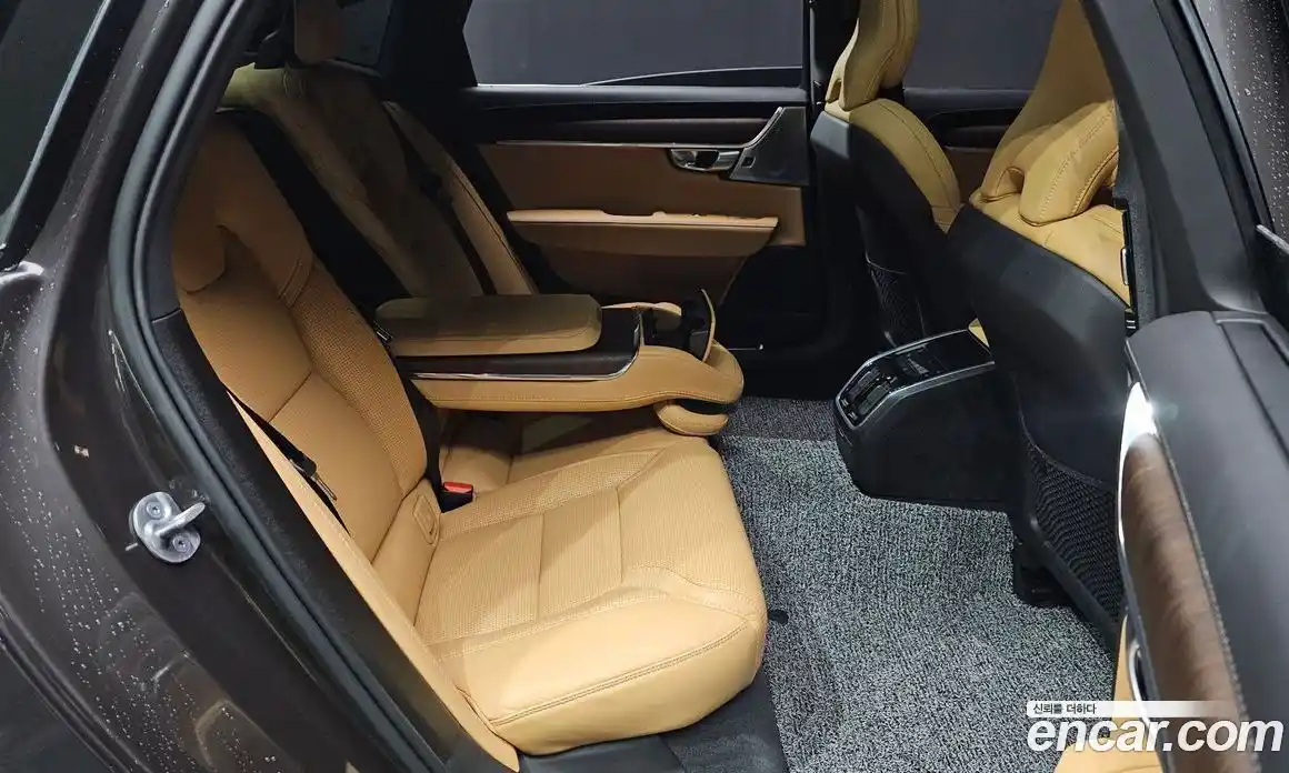 Volvo S90 2023 2.0 автомат (гидро), фото 17
