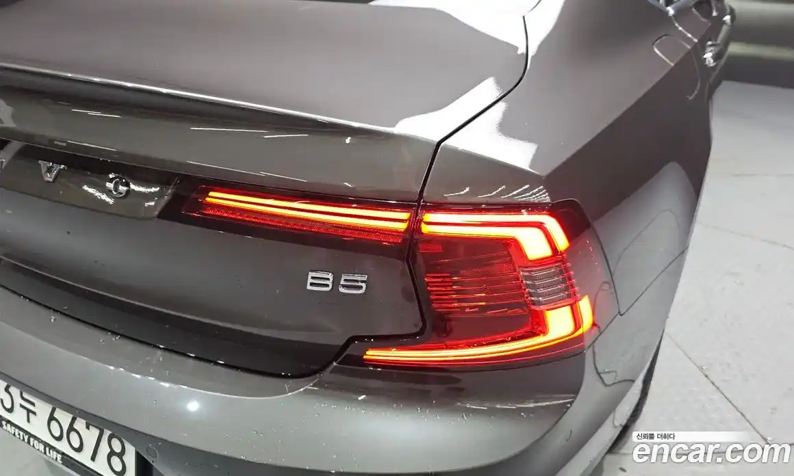 Volvo S90 2023 2.0 автомат (гидро), фото 9