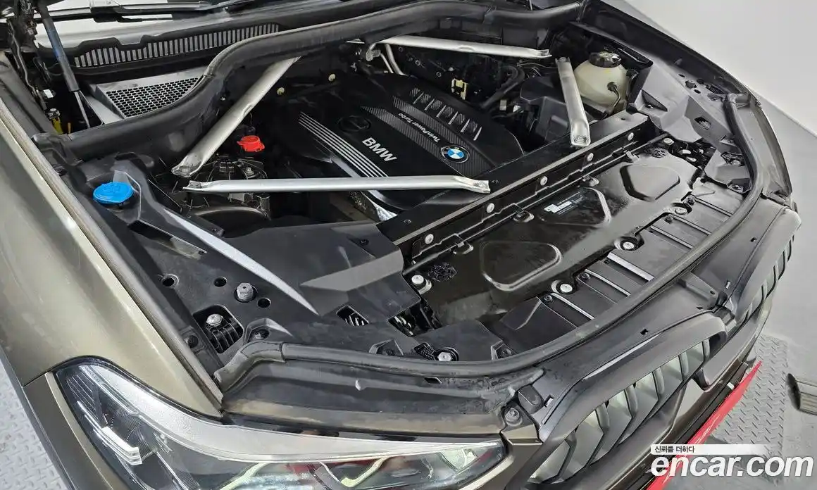 BMW X6 2020 3.0 автомат (гидро), фото 6