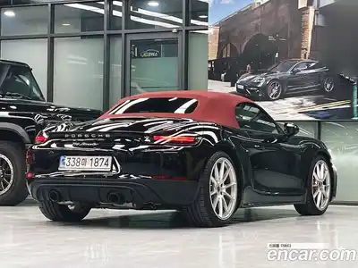 Porsche 718 2024 4.0 автомат (гидро), миниатюра 2