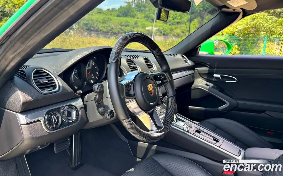 Porsche 718 2023 4.0 автомат (гидро), фото 12