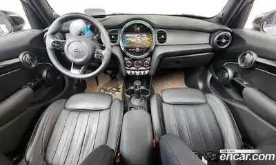 Mini Cooper 2024 2.0 автомат (гидро), миниатюра 7