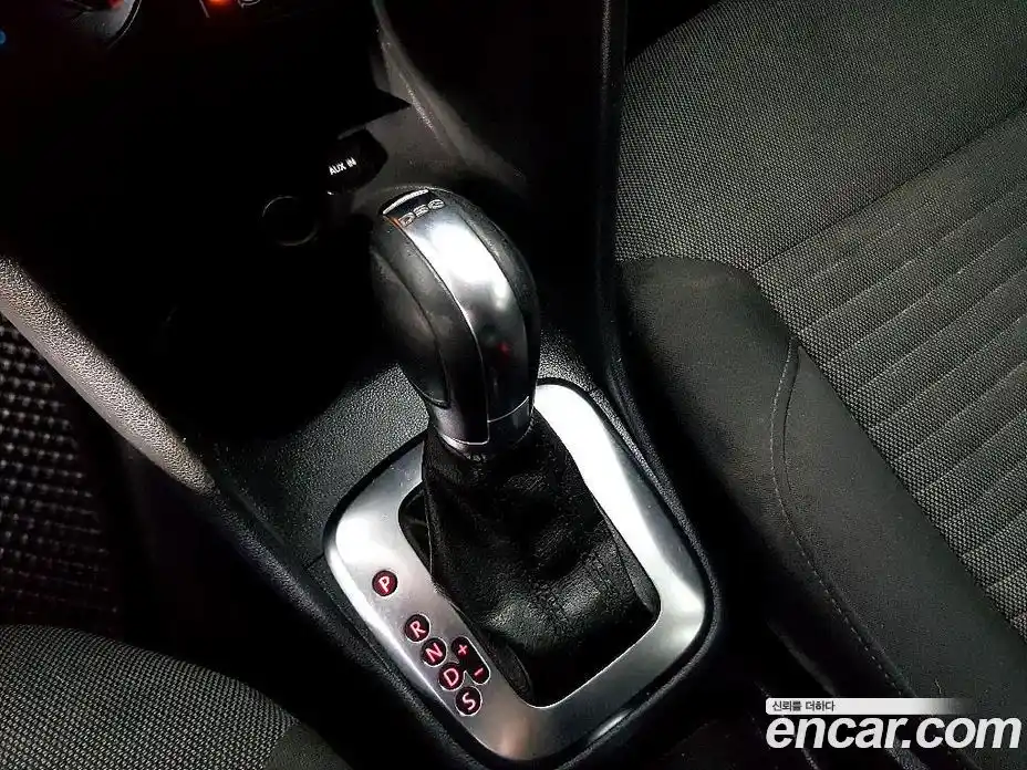 Volkswagen Polo 2013 1.6 автомат (гидро), фото 13