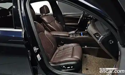 BMW 5 серия 2018 2.0 автомат (гидро), миниатюра 10