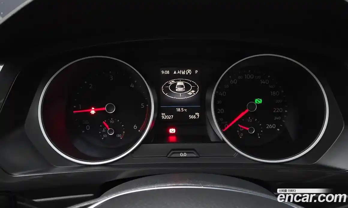Volkswagen Tiguan 2019 2.0 автомат (гидро), фото 11