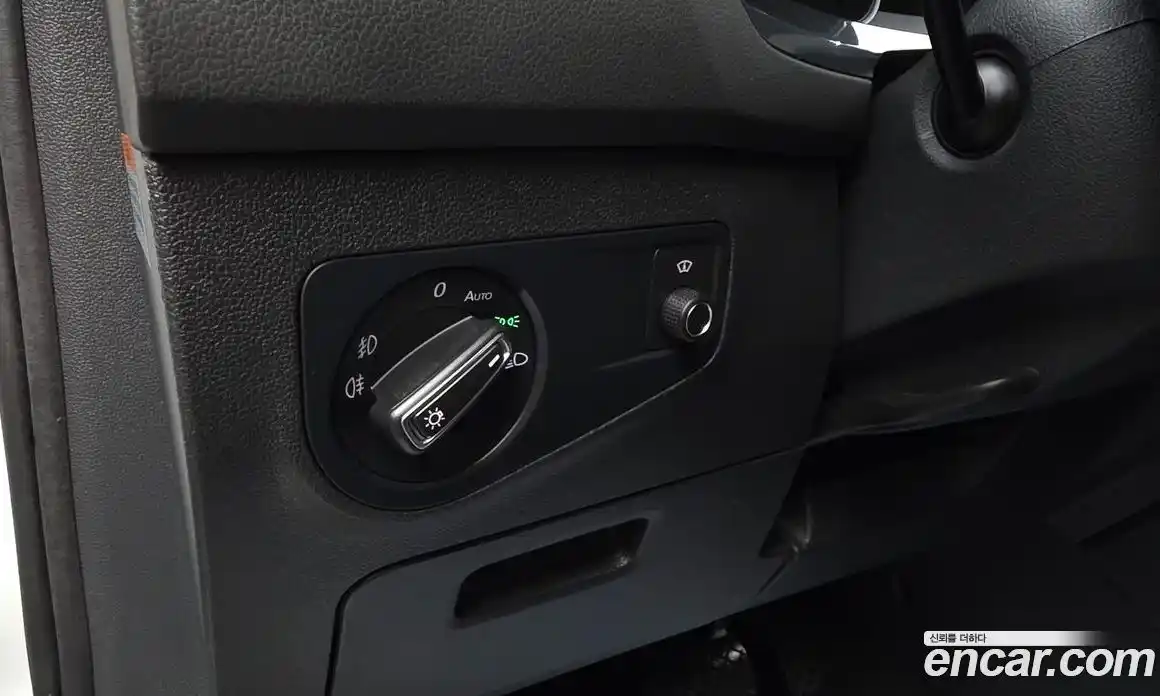 Volkswagen Tiguan 2019 2.0 автомат (гидро), фото 32