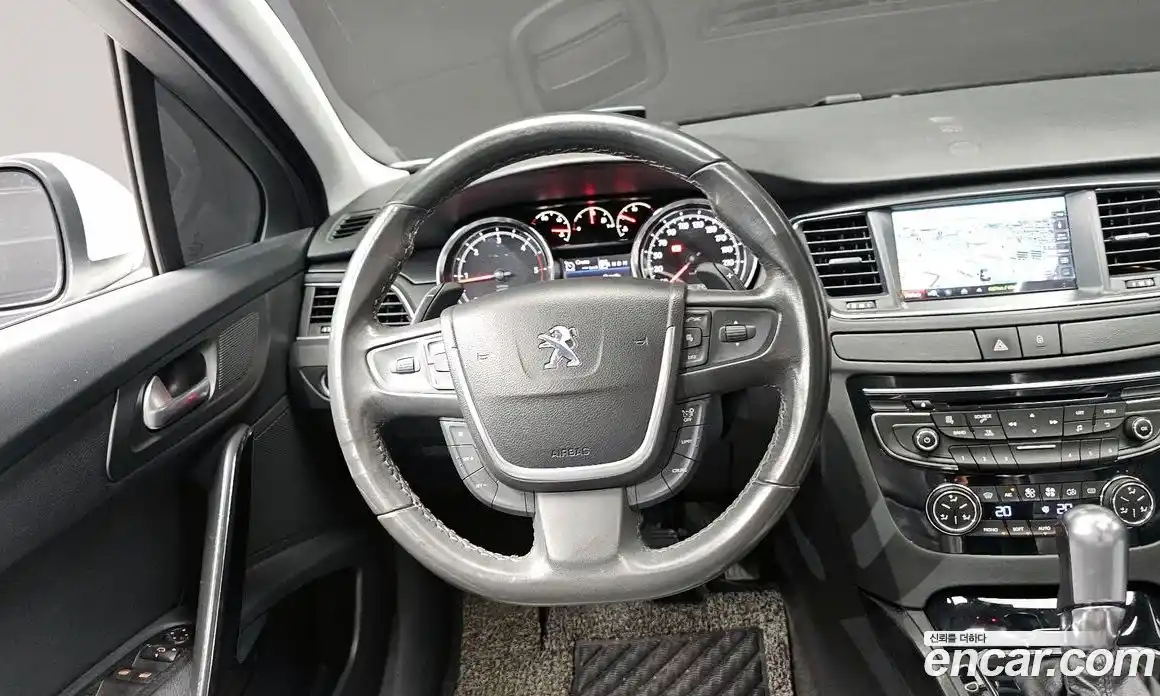 Peugeot 508 2013 2.0 автомат (гидро), фото 13