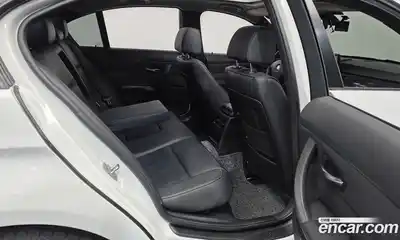 BMW 3 серия 2010 2.0 автомат (гидро), миниатюра 12
