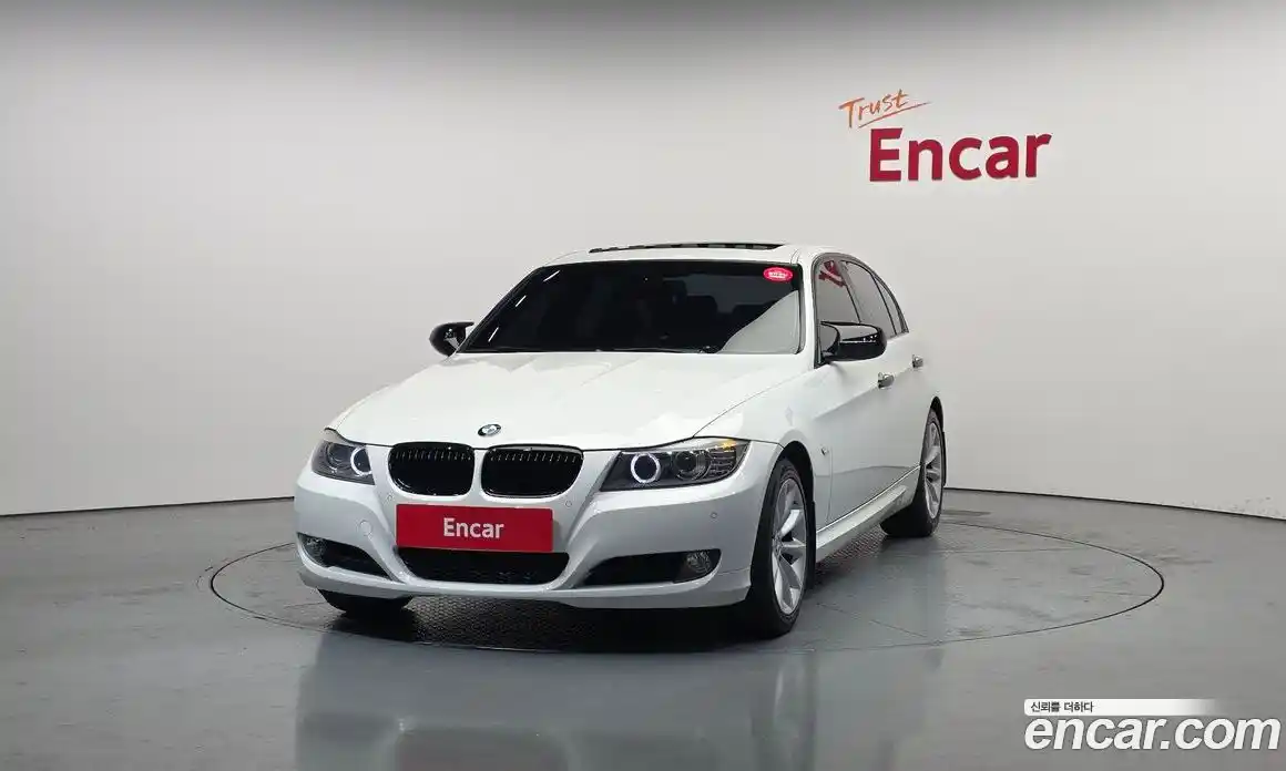 BMW 3 серия 2010 2.0 автомат (гидро), фото 3