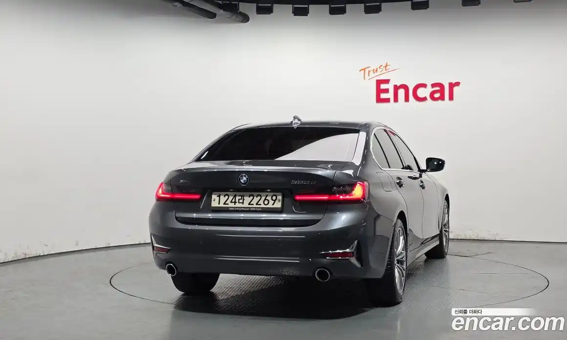BMW 3 серия 2020 2.0 автомат (гидро), фото 4
